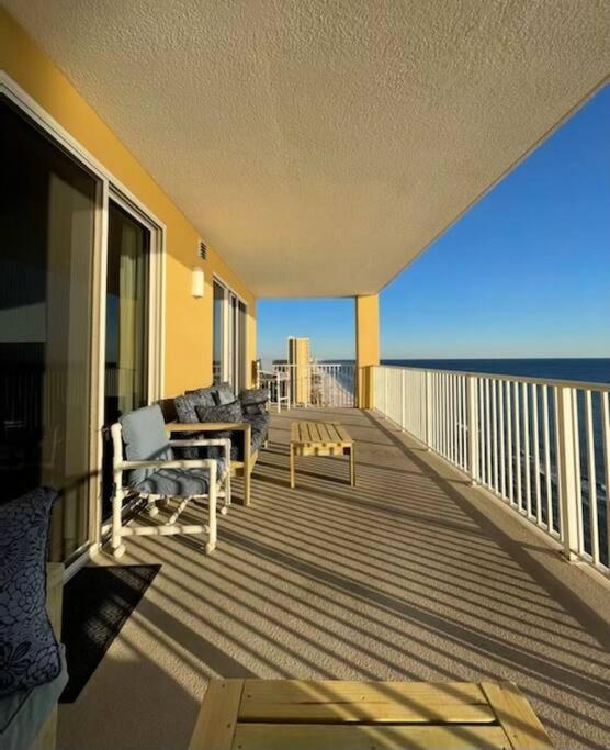 Tropic Winds 1701 Premium Corner Unit With 2 Parkings! Free Beach Chairs Service! Panama City Beach Kültér fotó